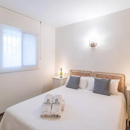 Cozy Close To The + Free Parking * Fuengirola